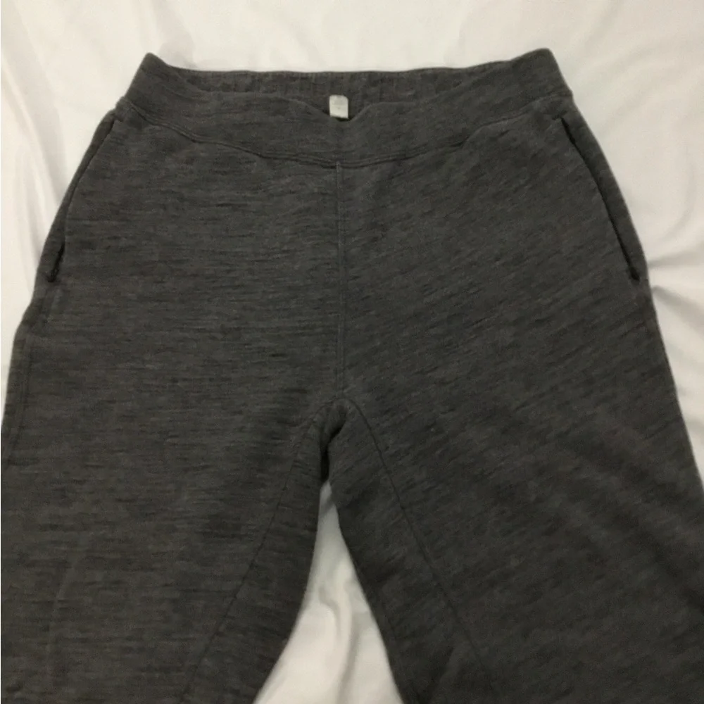 Lululemon jogger pants